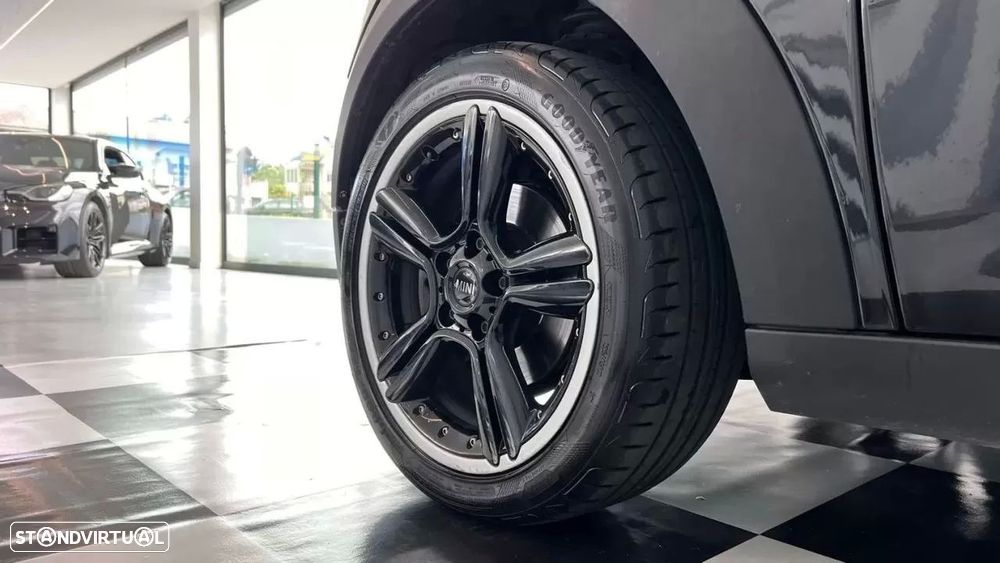 MINI Countryman Cooper D - 9