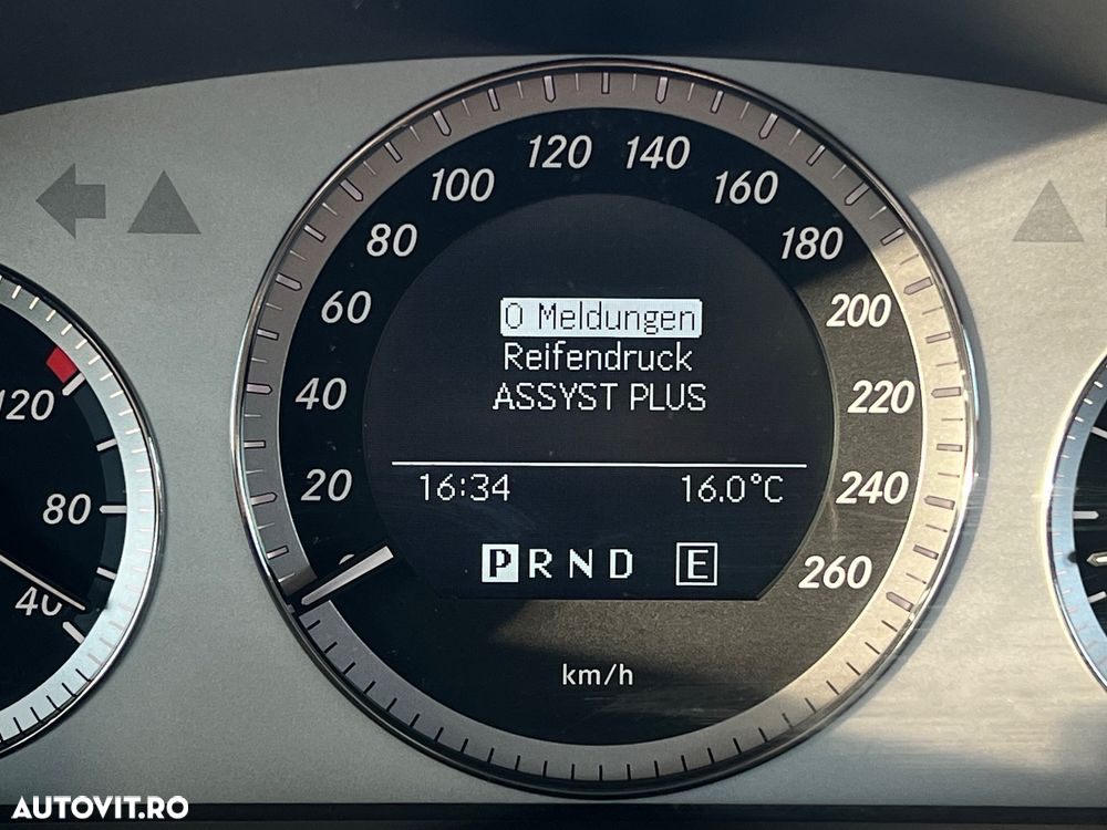 Mercedes-Benz GLK 220 BlueTEC 4Matic 7G-TRONIC - 32