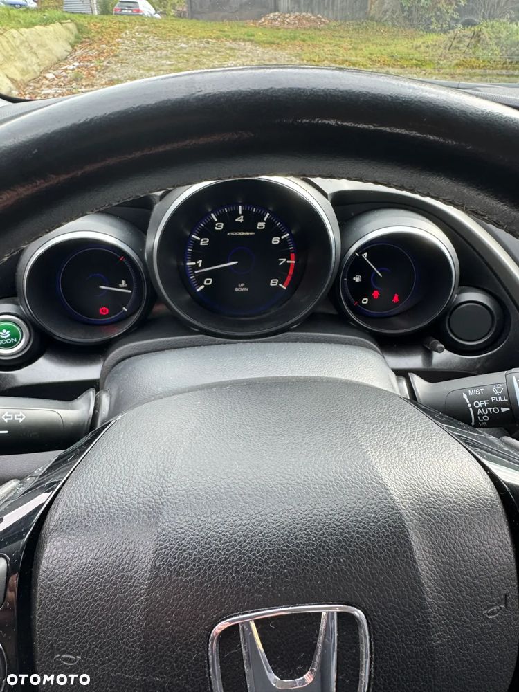Honda Civic 1.8 i-VTEC Sport - 21