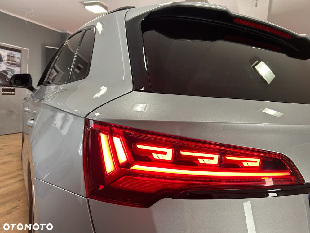 Audi Q5 40 TDI quattro S tronic S line - 32