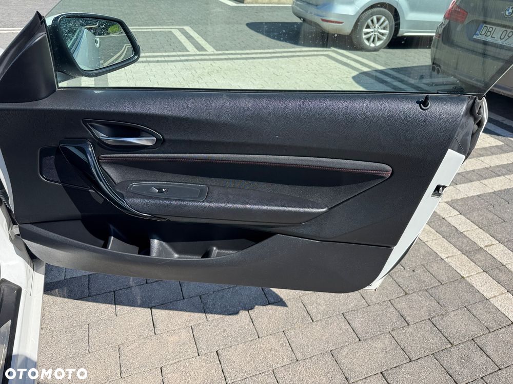 BMW Seria 2 218d Sport Line - 30