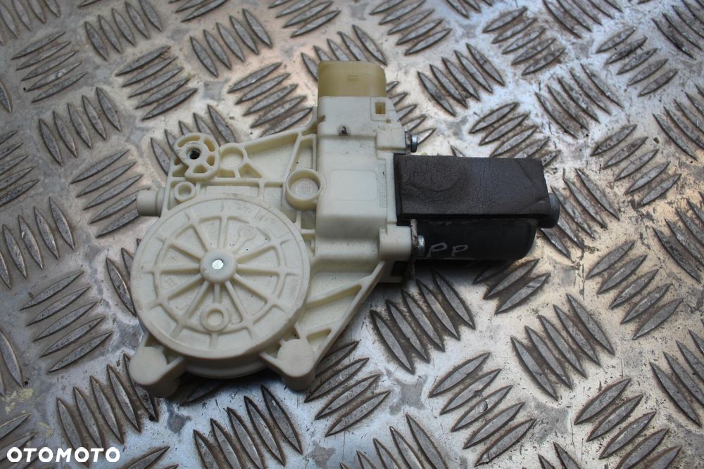 SILNICZEK SZYBY PRAWY PRZÓD FORD S-MAX MK1 0130822286 - 2