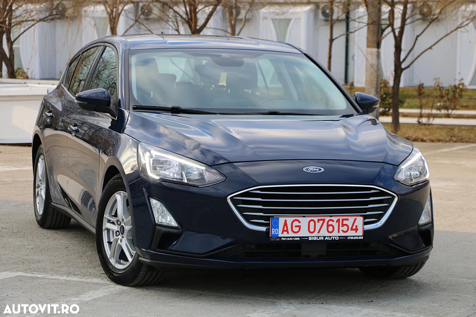 Ford Focus 1.5 EcoBlue Start-Stopp-System Aut. COOL&CONNECT - 2