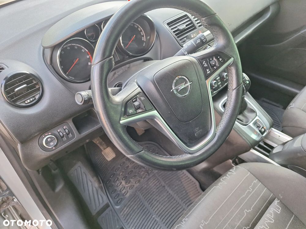 Opel Meriva 1.4 Essentia - 15
