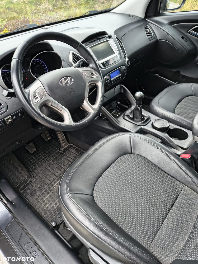 Hyundai ix35 2.0 Premium 2WD - 16