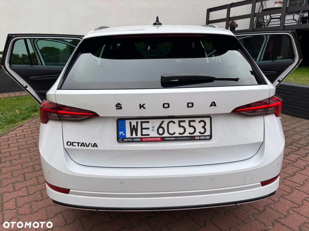 Skoda Octavia 1.5 TSI e-Tec Sportline DSG - 38