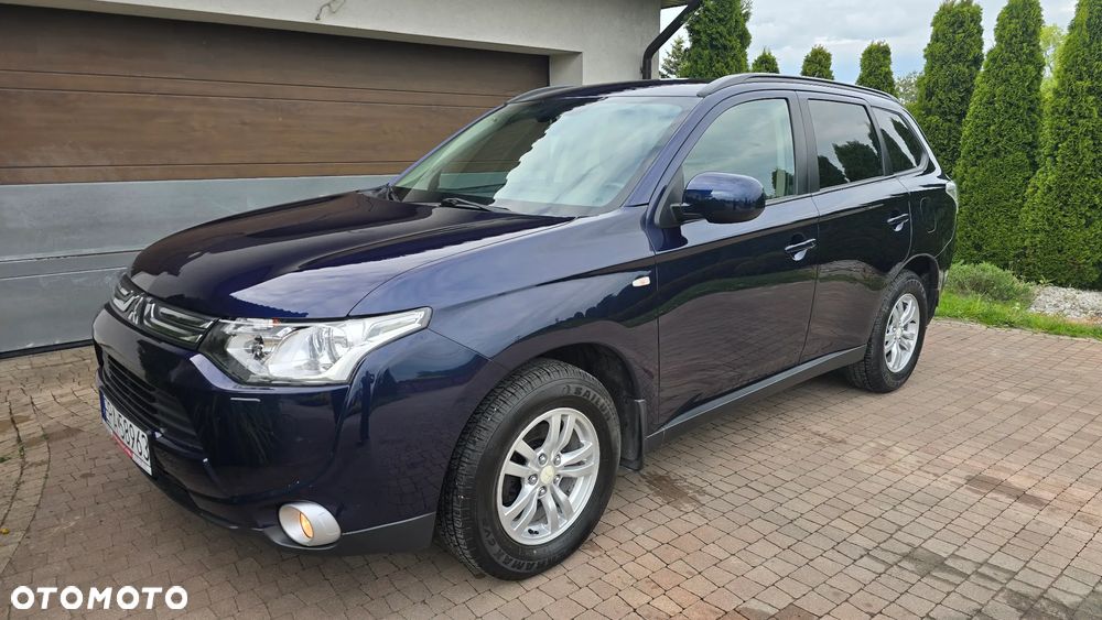 Mitsubishi Outlander - 4