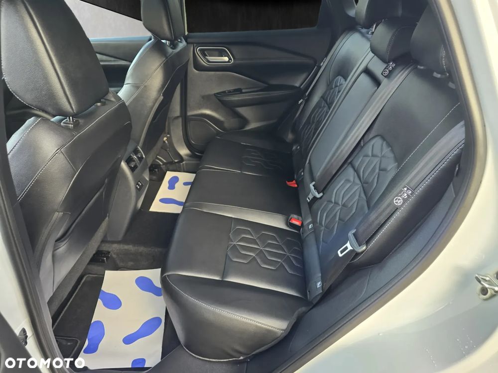 Nissan Qashqai 1.3 DIG-T MHEV Xtronic Tekna - 14