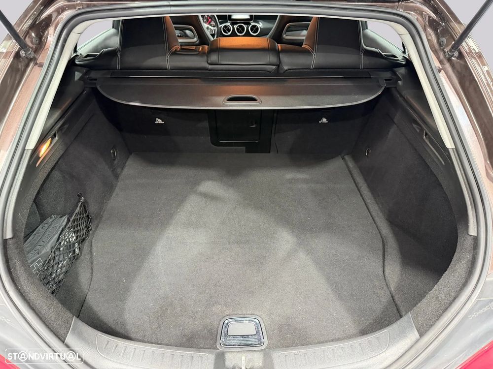 Mercedes-Benz CLA 180 d Shooting Brake Aut. - 37