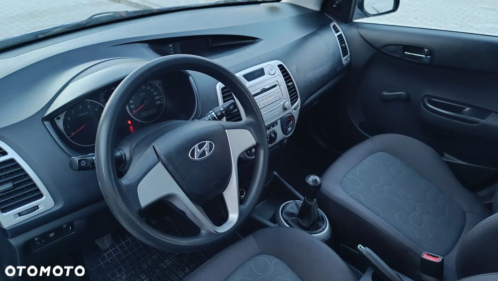 Hyundai i20 1.2 Trend - 22