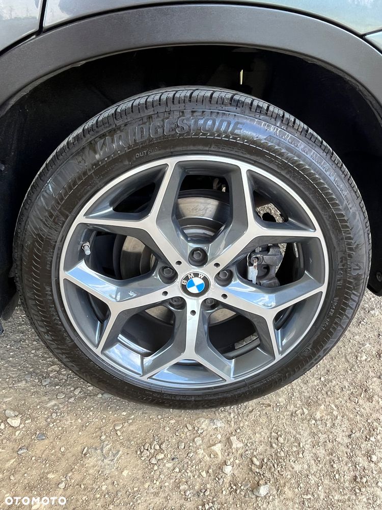 BMW X1 xDrive25i Sport Line - 31