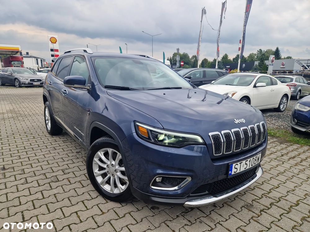 Jeep Cherokee - 4