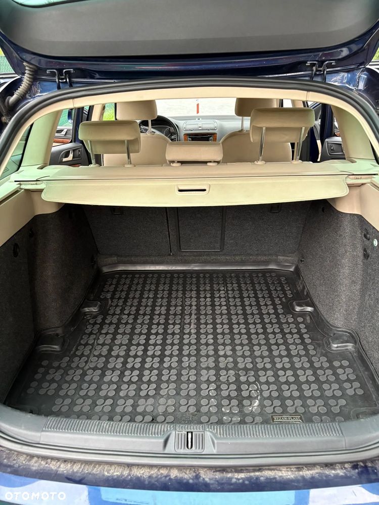 Skoda Octavia 2.0 TDI DPF Ambition DSG - 10