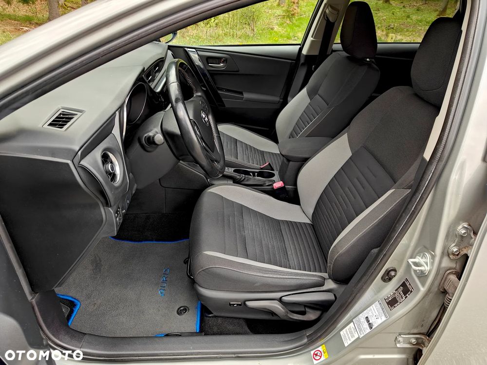 Toyota Auris - 20