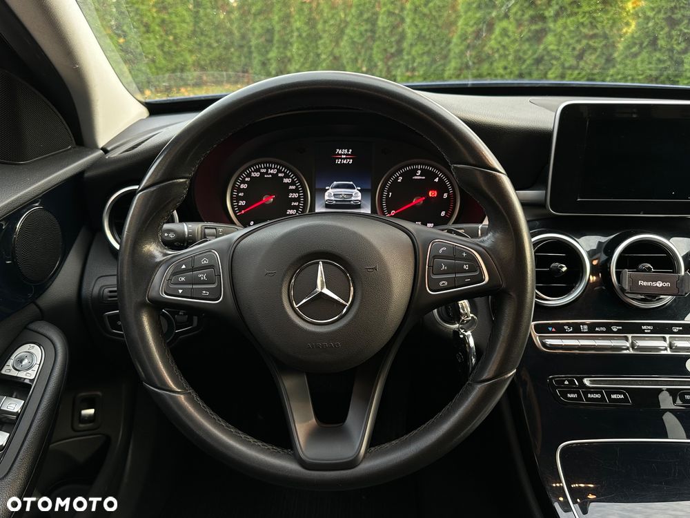 Mercedes-Benz Klasa C 220 d 9G-TRONIC Exclusive - 12