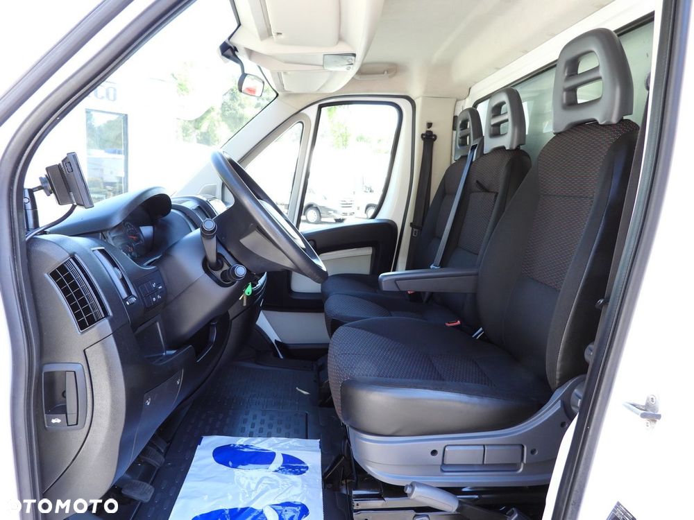 Peugeot BOXER KONTENER WINDA 8 PALET TEMPOMAT KLIMATYZACJA  130KM - 25