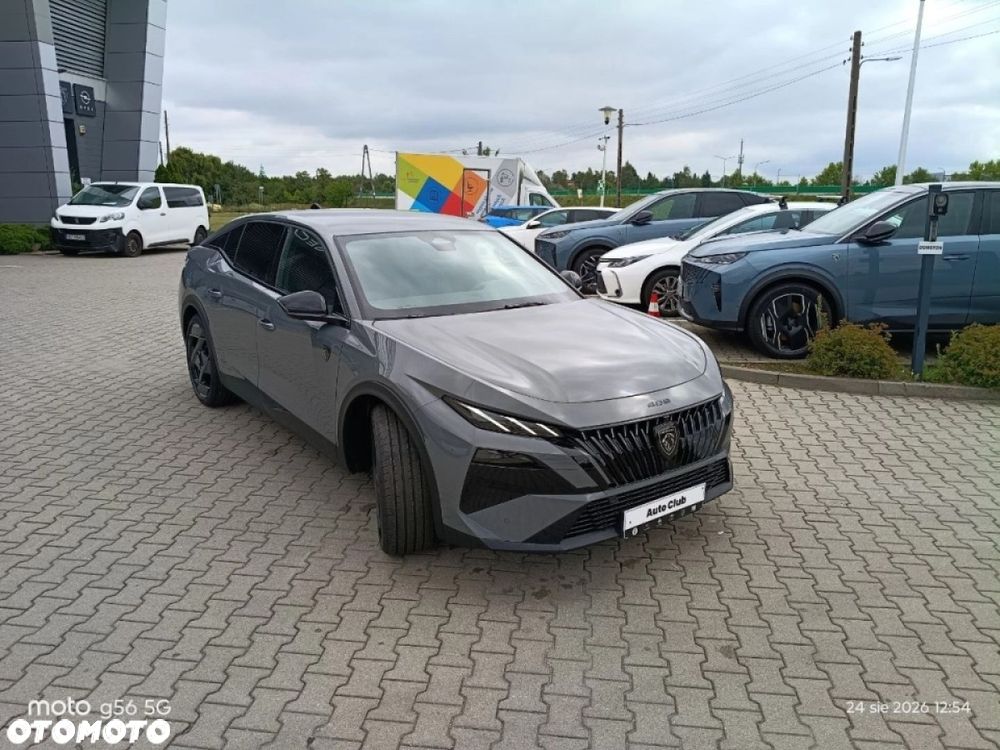 Peugeot 408 - 5