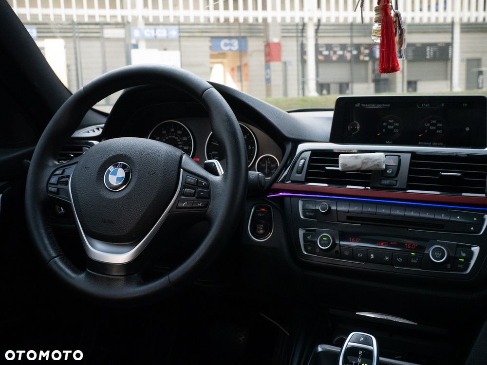 BMW Seria 3 - 12