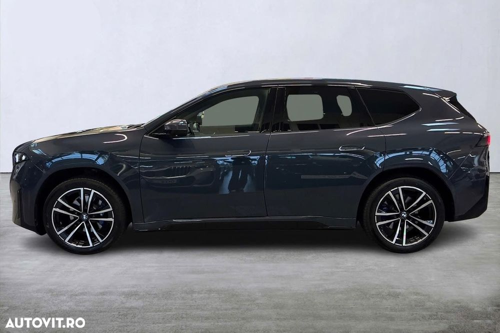 BMW iX3 50 xDrive - 9