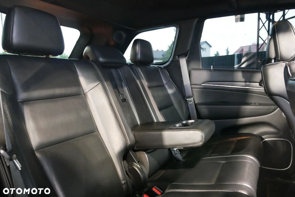 Jeep Grand Cherokee - 11