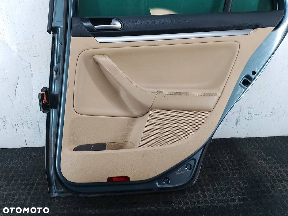 DRZWI TYŁ PRAWY  VW GOLF V LA6R KOMBI 2003-2008 - 6
