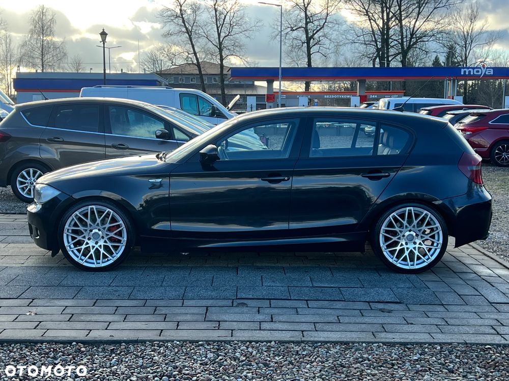 BMW Seria 1 123d DPF Edition Sport - 12