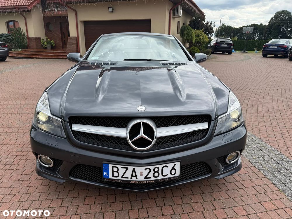 Mercedes-Benz SL - 9