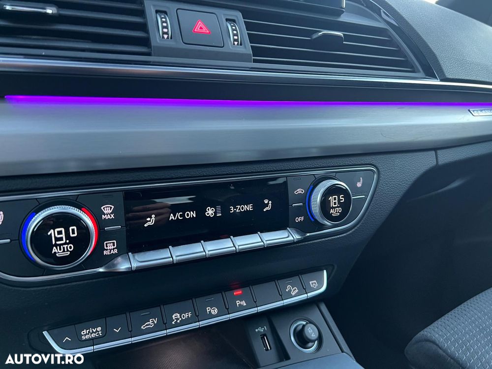 Audi Q5 50 TFSIe quattro S tronic S line - 24