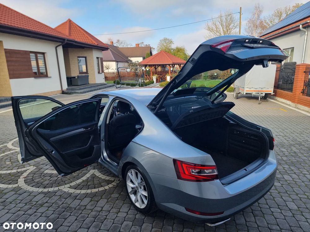 Skoda Superb 2.0 TSI 4x4 Style DSG - 11