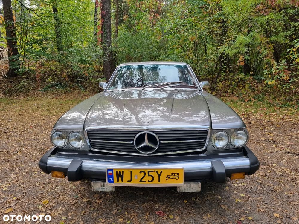 Mercedes-Benz SLC - 32