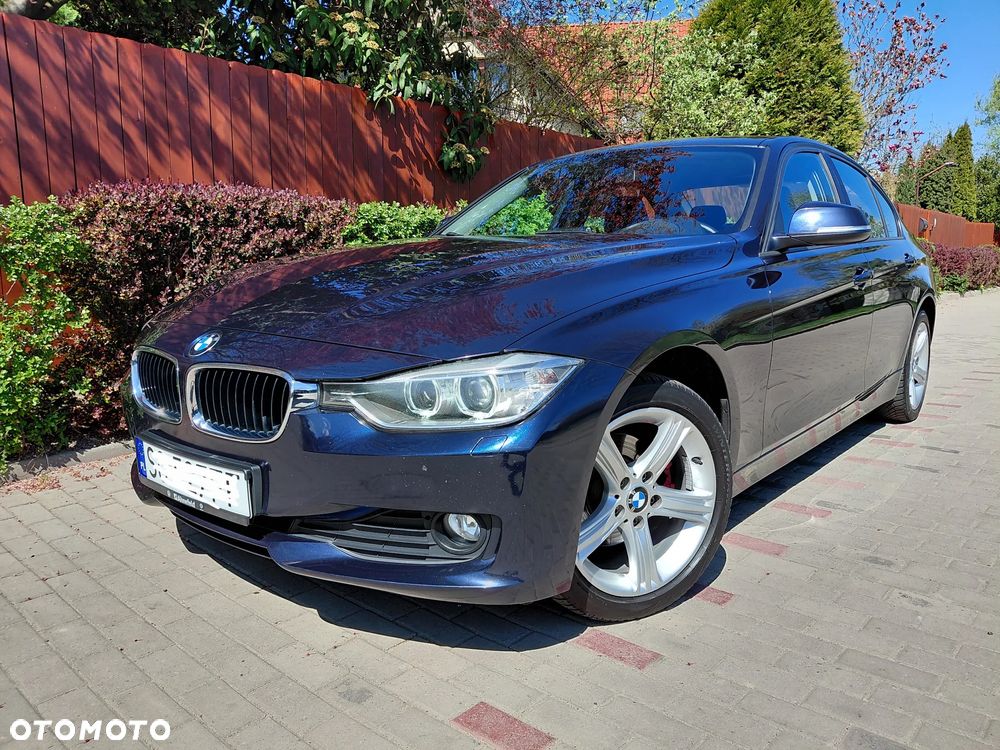 BMW Seria 3 318d Luxury Line EU6 - 2