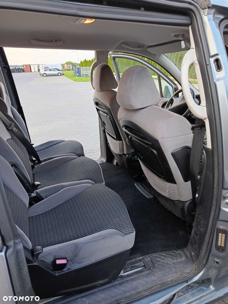Citroën C8 - 8