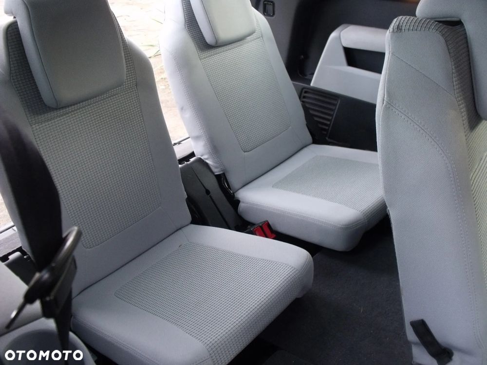 Peugeot 5008 1.6 HDi Premium - 11