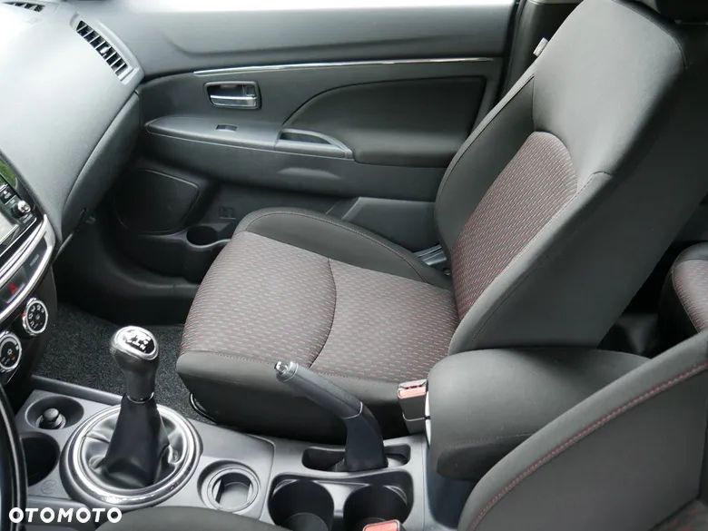 Mitsubishi ASX 1.6 ClearTec 2WD Edition 100+ - 28