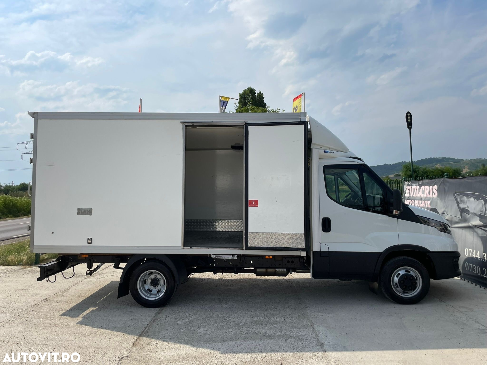 Iveco Daily 3.0 D FRIGORIFIC 2 COMP - 19