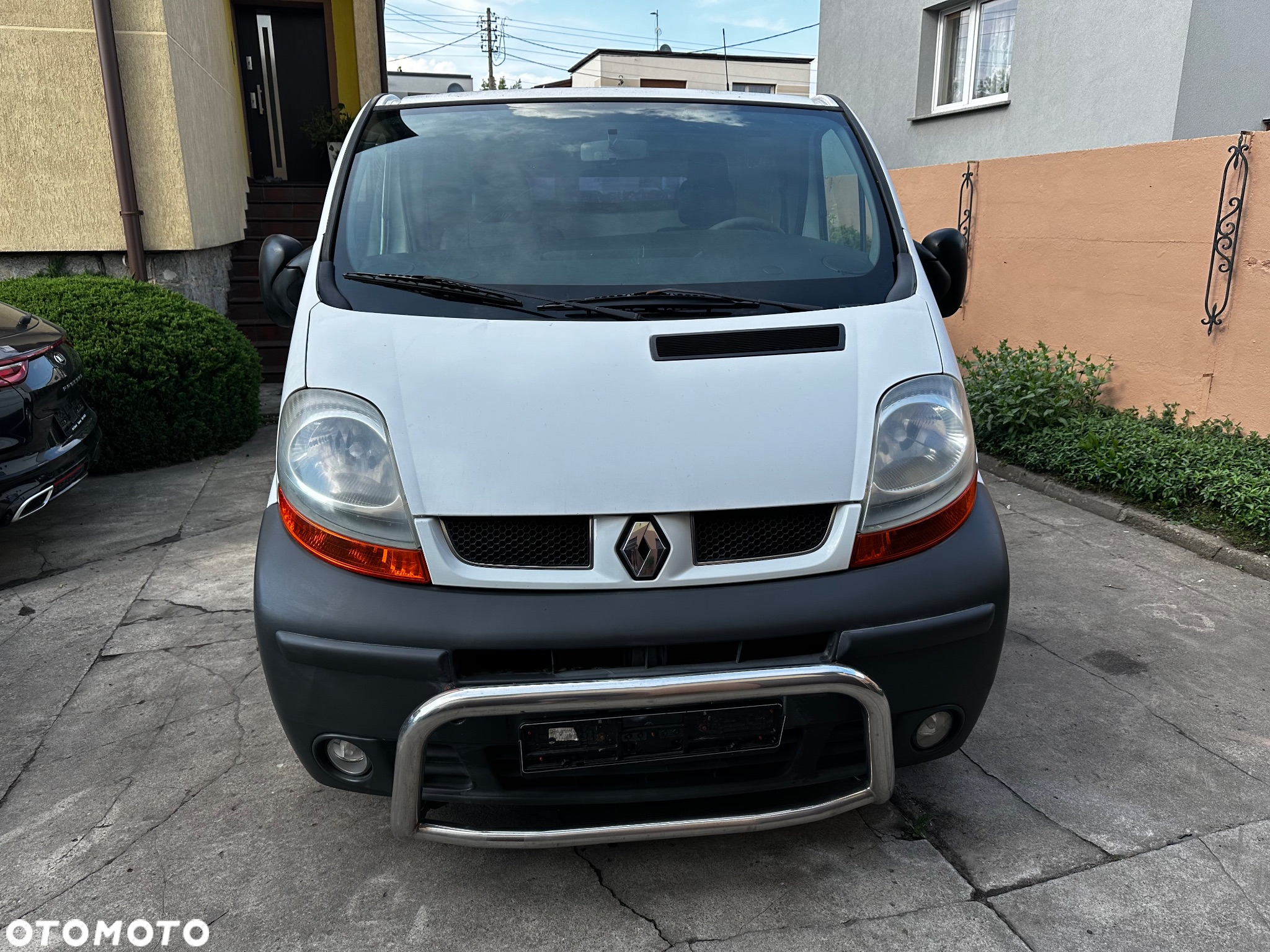 Renault Traffic - 10