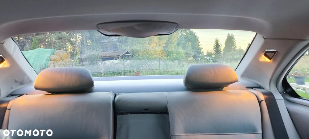 BMW Seria 3 - 32