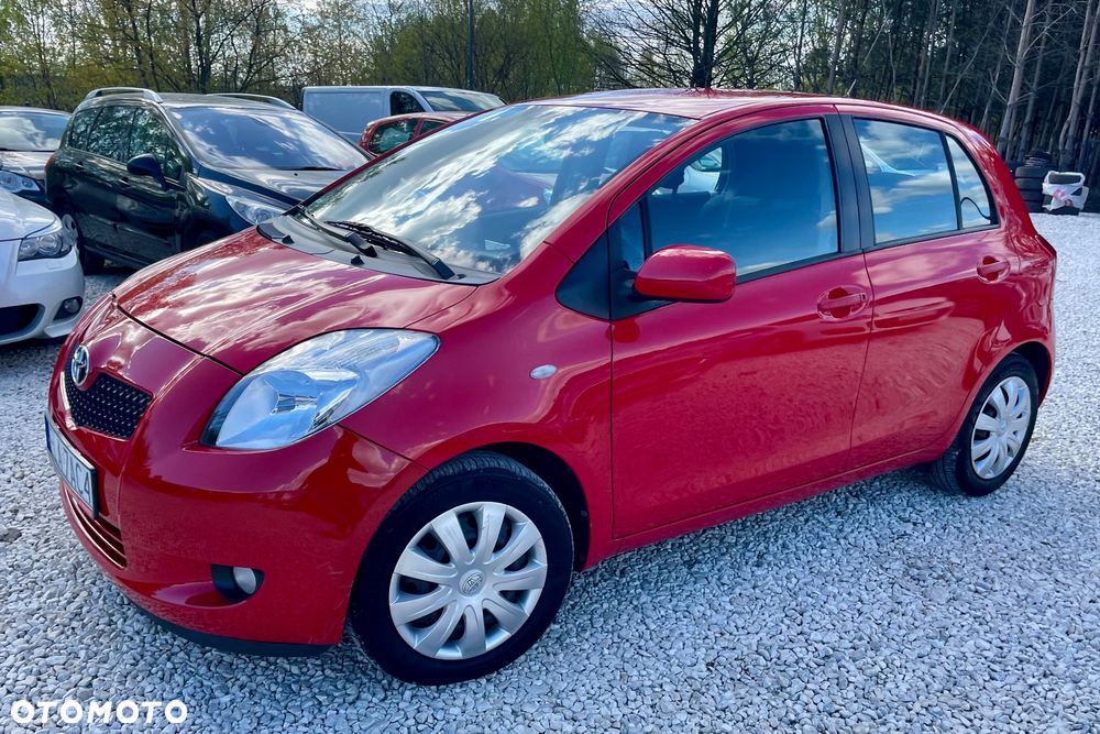 Toyota Yaris 1.3 Luna Hit - 13