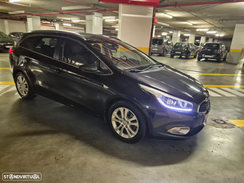 Kia Ceed SW 1.6 CRDi Prime - 9
