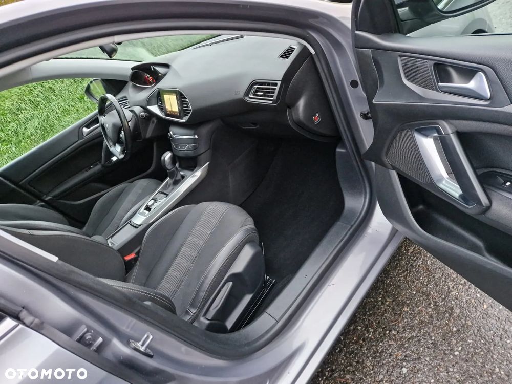Peugeot 308 - 12