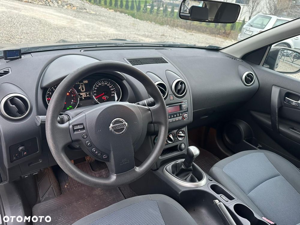 Nissan Qashqai 1.6 Visia - 13