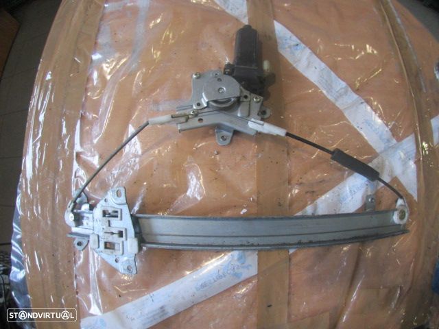 Elevador Com Motor 98880M2710 MITSUBISHI SPACE WAGON 1993 2.0TD 82CV 5P VERMELHO FE 2 PINOS - 2