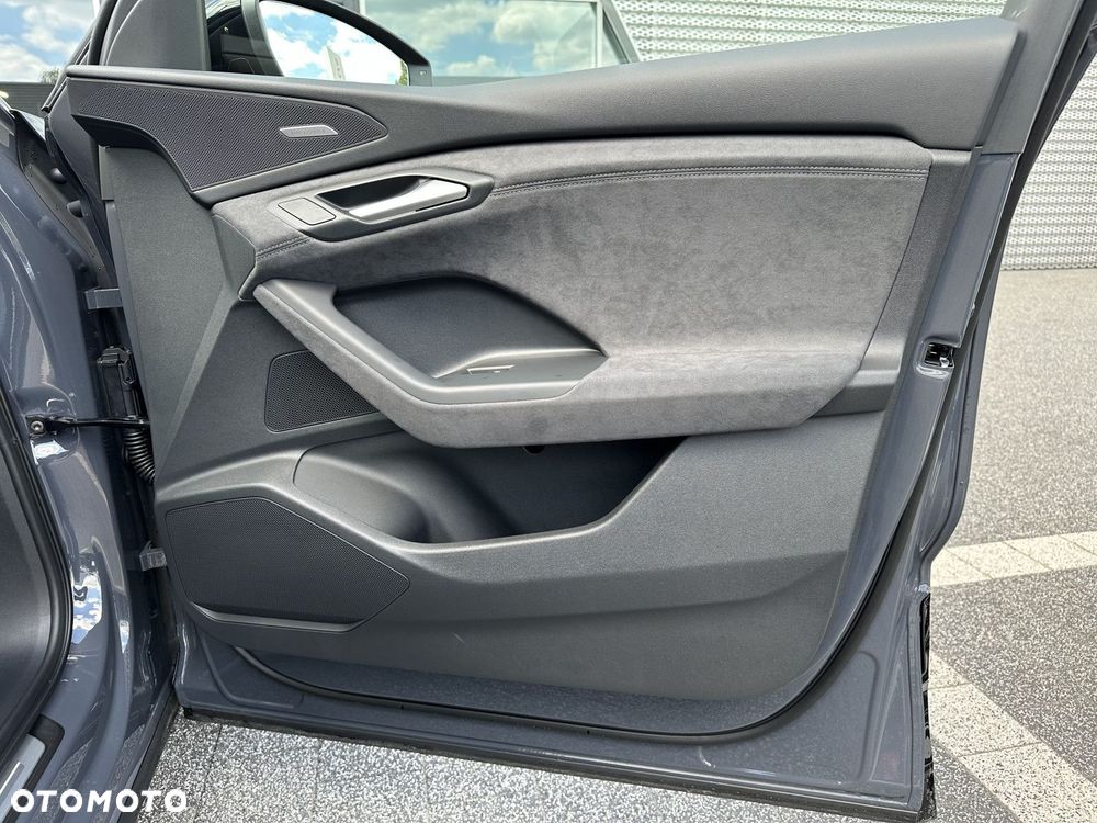 Audi SQ6 Sportback e-tron - 23