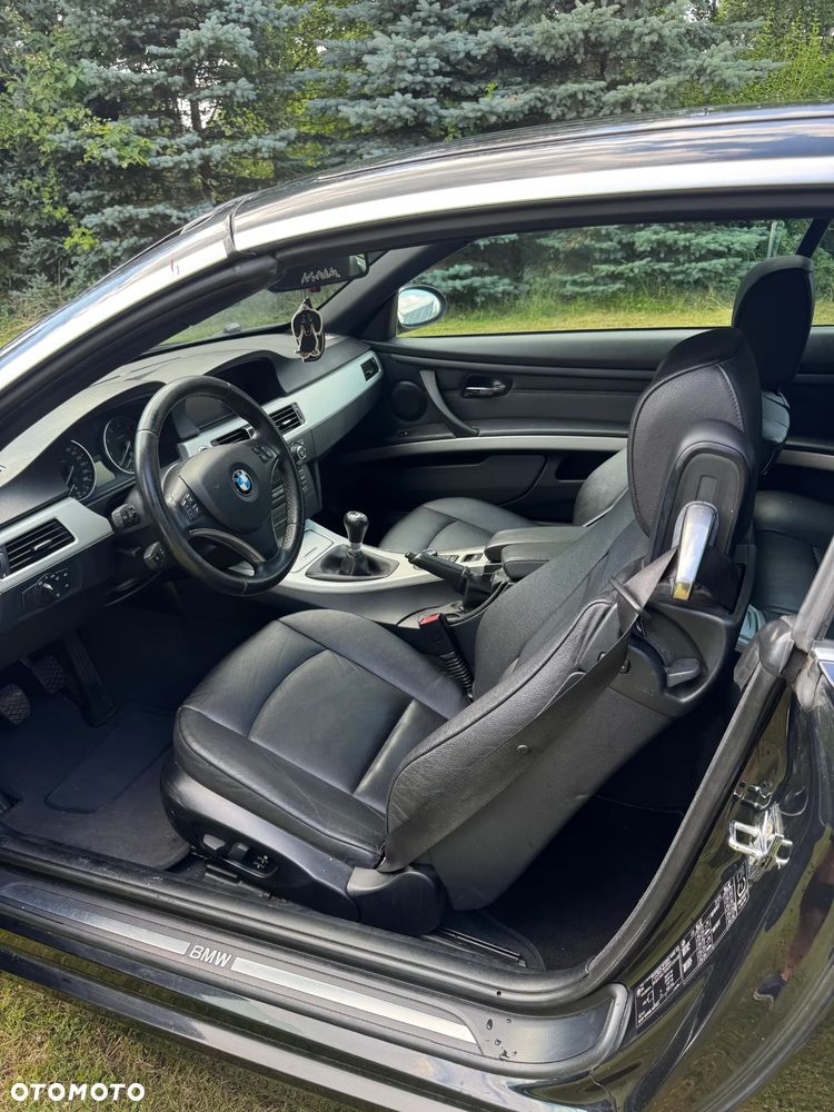 BMW Seria 3 320i Edition Exclusive - 12