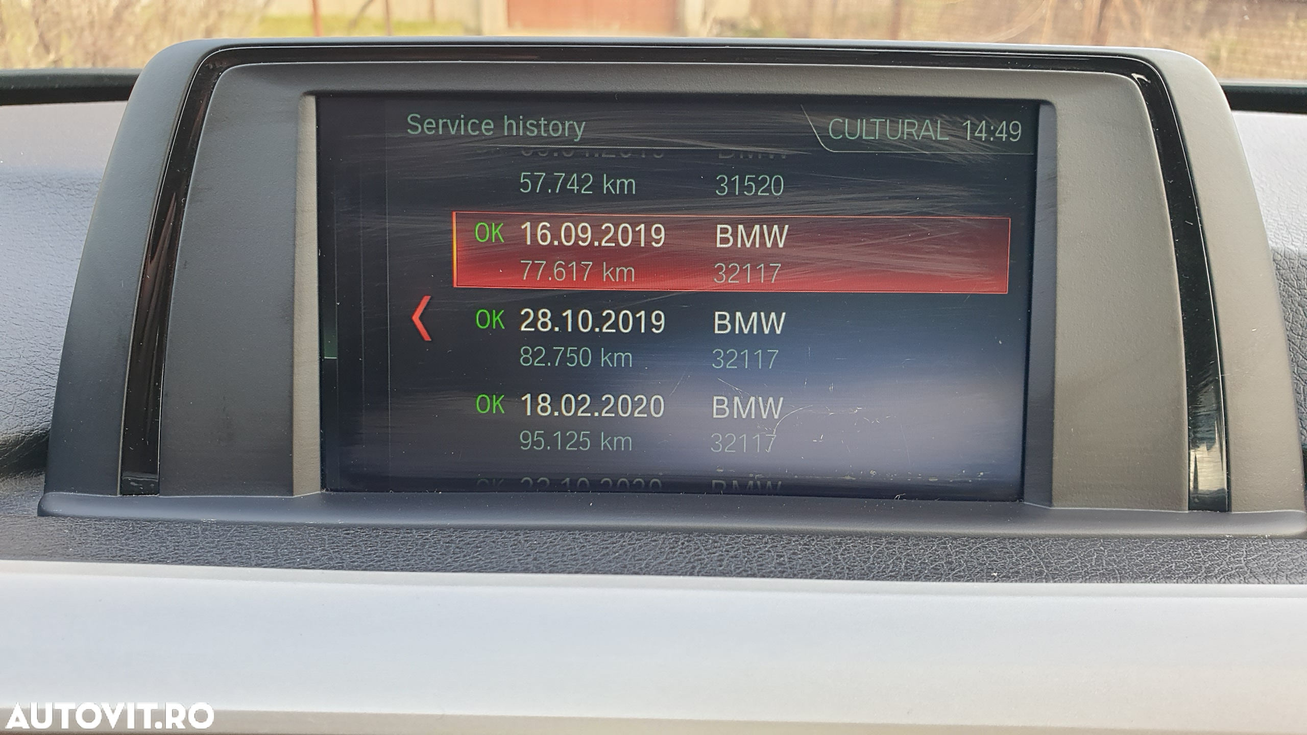 BMW Seria 3 318d xDrive Advantage - 27