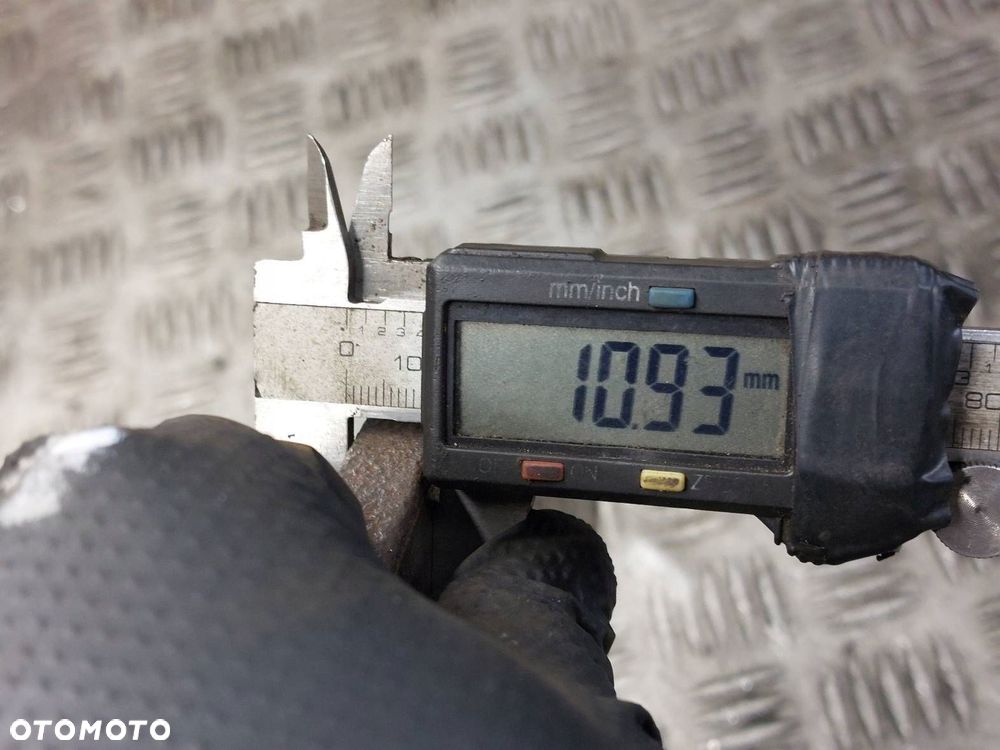 TARCZE HAMULCOWE TYŁ VOLKSWAGEN PASSAT B6 - 5