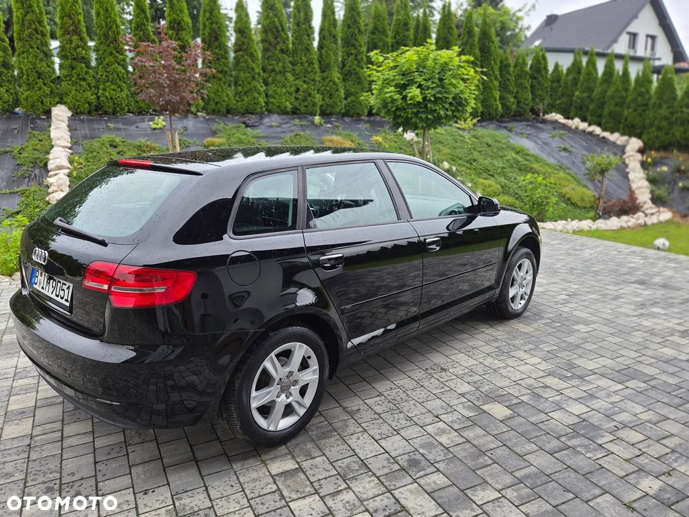 Audi A3 Sportback 1.6 Ambition - 13