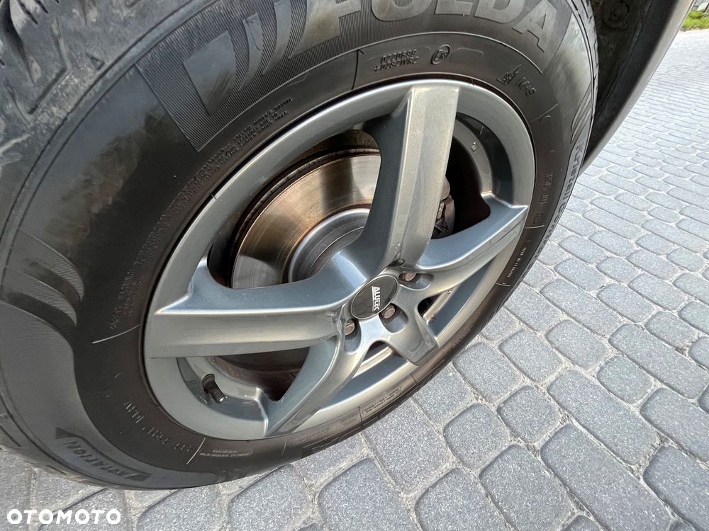Ford Kuga - 19