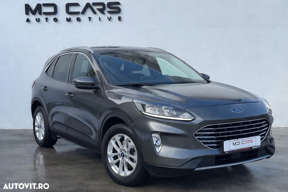 Ford Kuga - 1