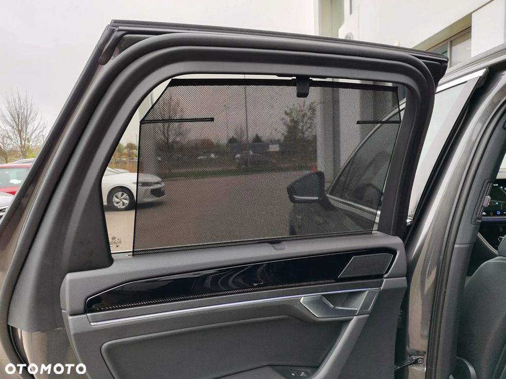 Volkswagen Touareg 3.0 V6 TDI SCR 4Mot Elegance - 27